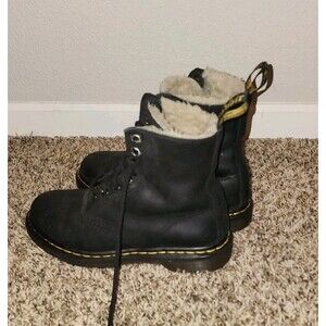 Dr. Martens 1460 Serena Women's Black Leather Core Fur-Lined Boots, Size 6 Y2K